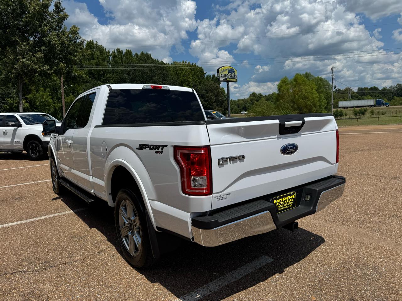 Ford F-150 4WD SuperCab 145" FX4 2015