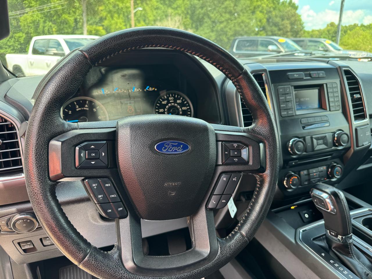 Ford F-150 4WD SuperCab 145" FX4 2015