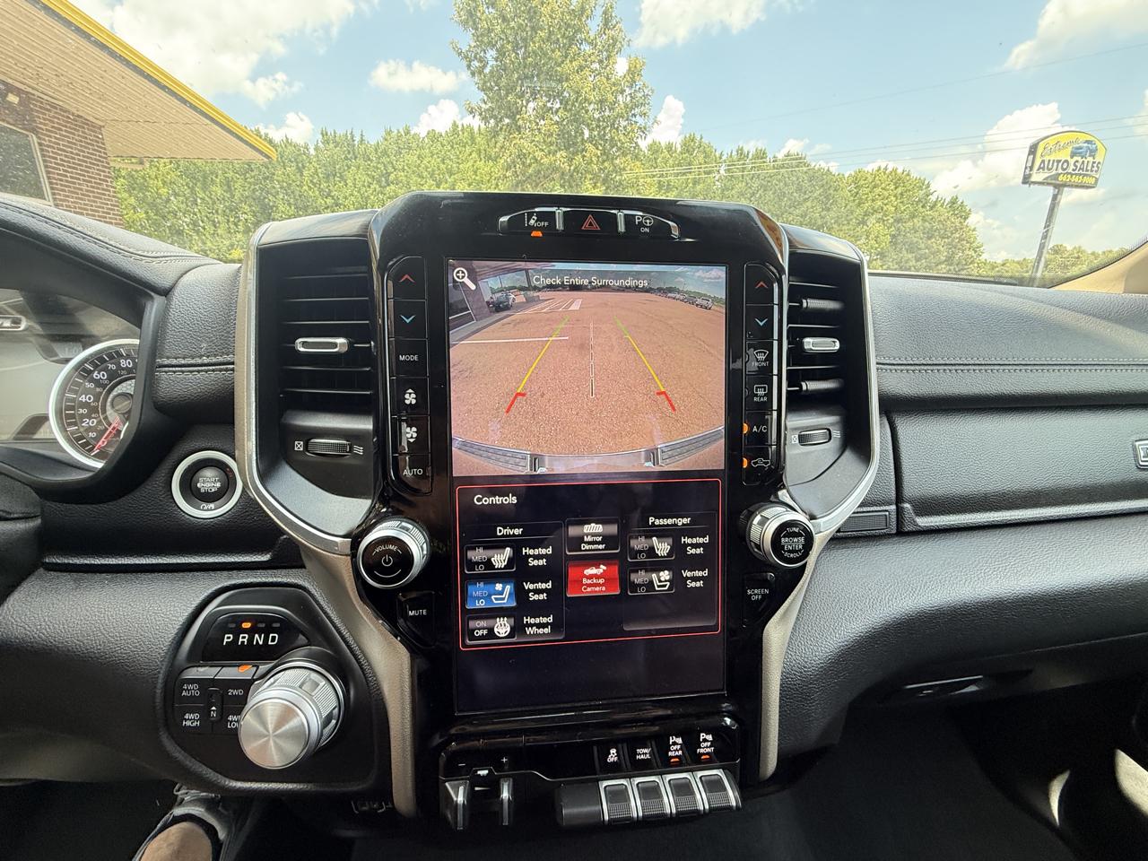 RAM 1500 Laramie 4x4 Crew Cab 5'7" Box 2019