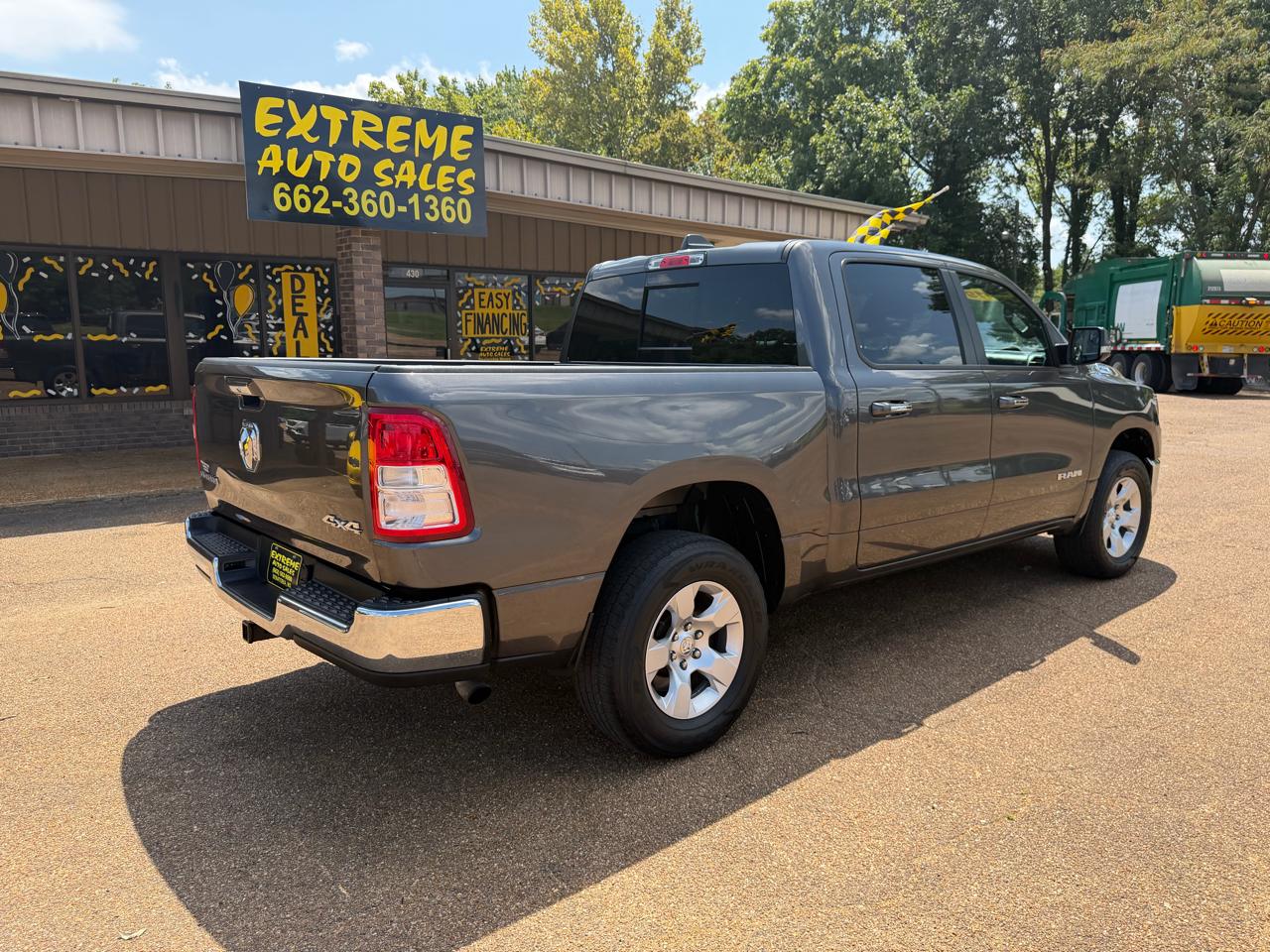 RAM 1500 Big Horn/Lone Star 4x4 Crew Cab 5'7" Box 2019