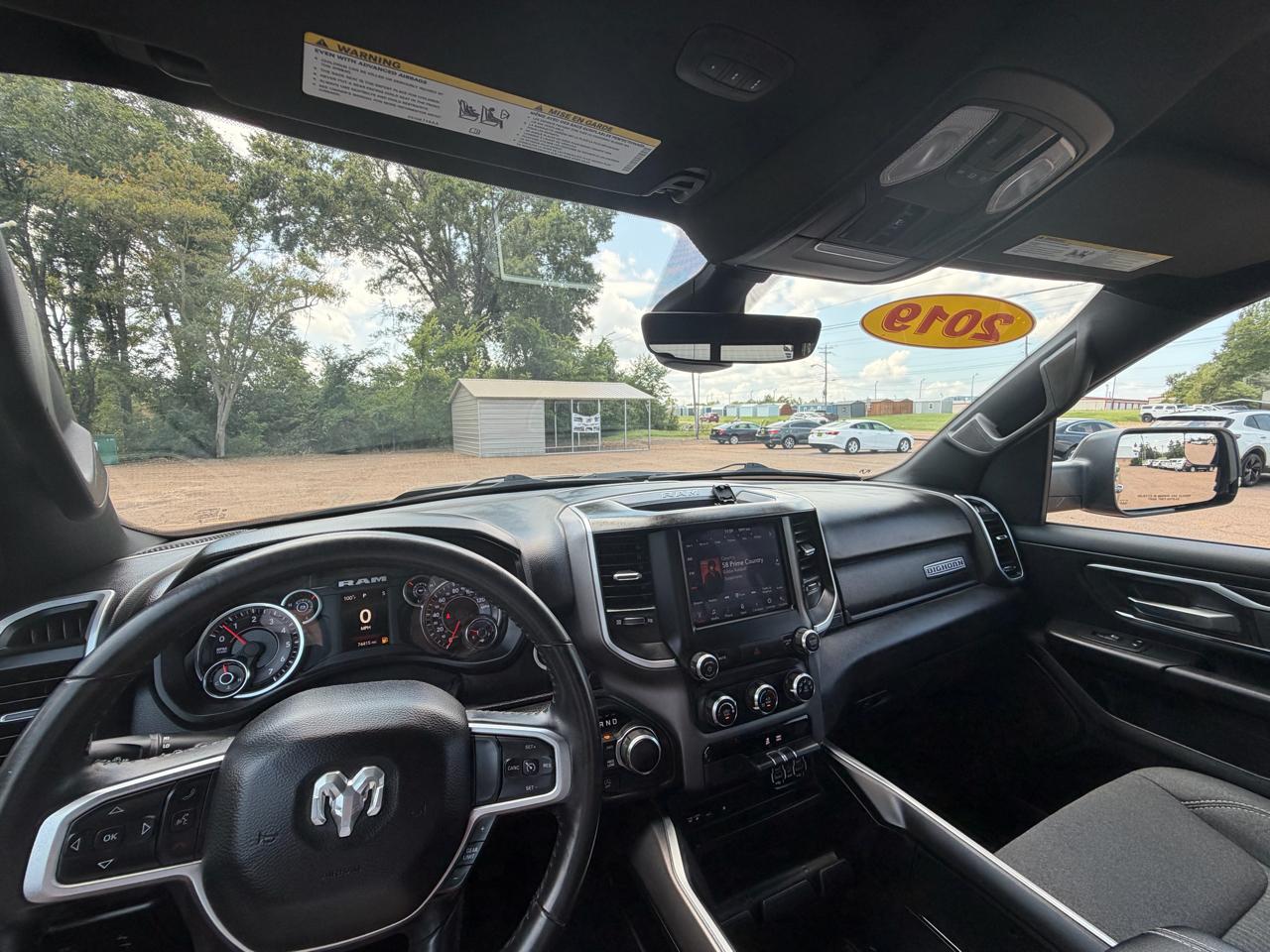 RAM 1500 Big Horn/Lone Star 4x4 Crew Cab 5'7" Box 2019