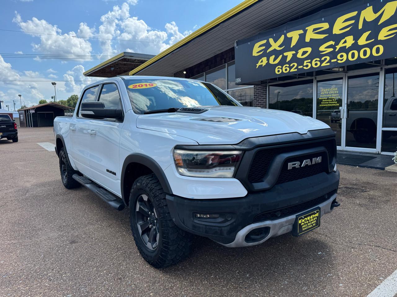 RAM 1500 Rebel 4x4 Crew Cab 5'7" Box 2019