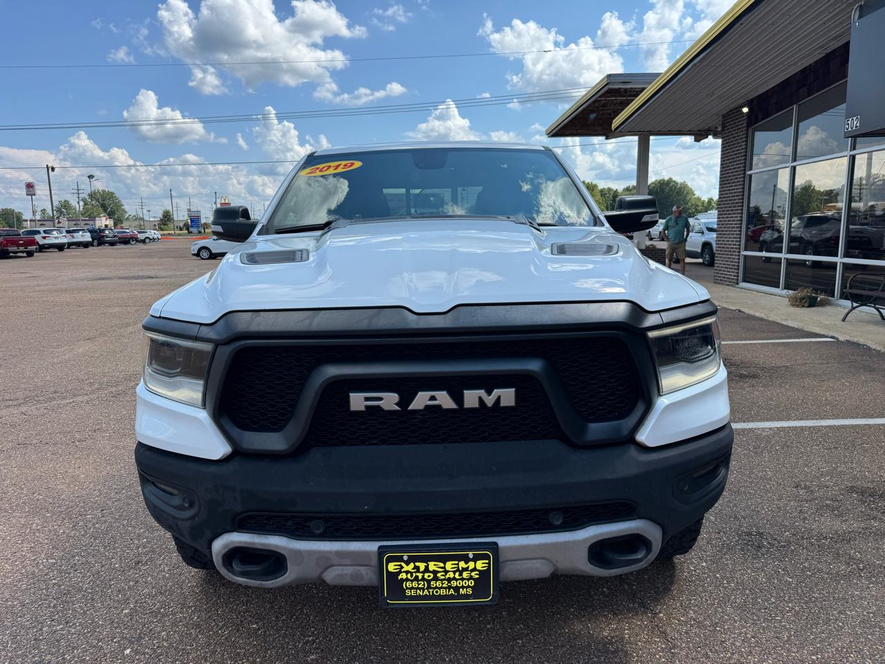 RAM 1500 Rebel 4x4 Crew Cab 5'7" Box 2019
