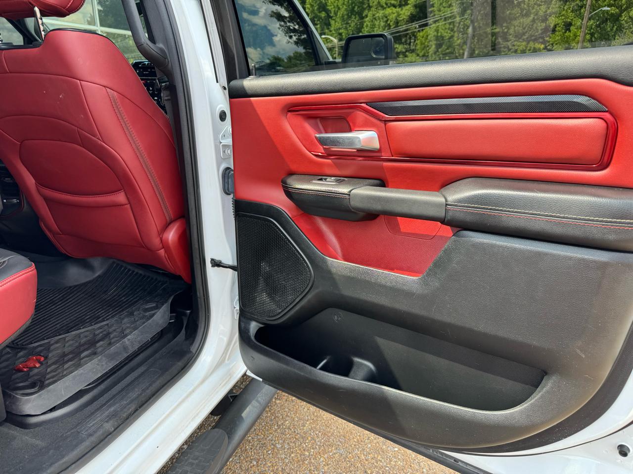 RAM 1500 Rebel 4x4 Crew Cab 5'7" Box 2019