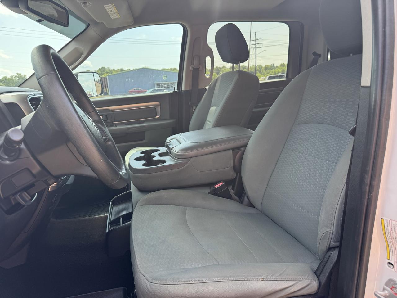 RAM 2500 4WD Crew Cab 149" SLT 2015