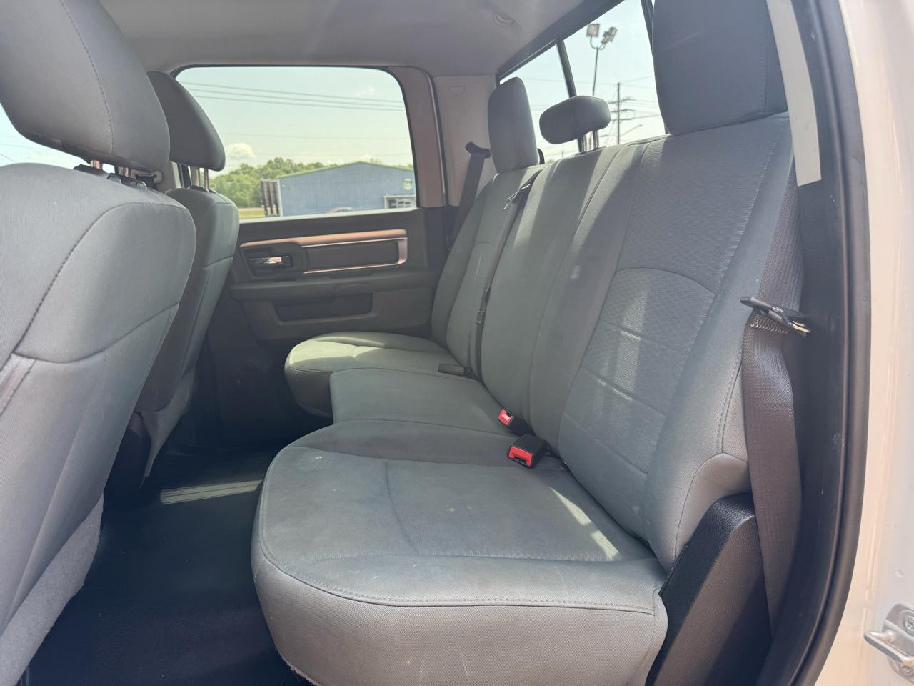 RAM 2500 4WD Crew Cab 149" SLT 2015