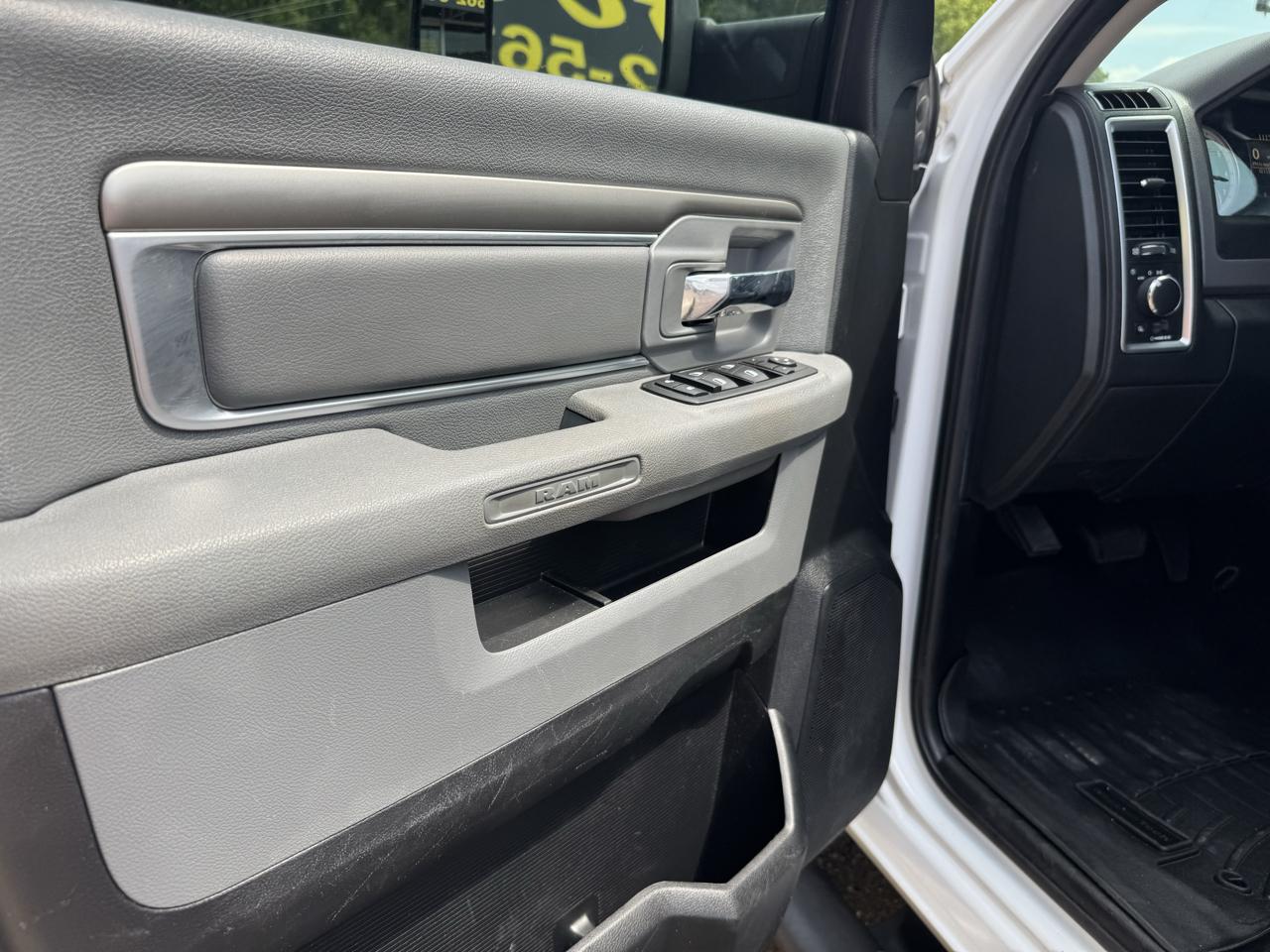 RAM 2500 4WD Crew Cab 149" SLT 2015