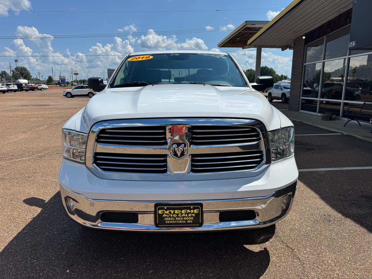 RAM 1500 Classic Big Horn 4x2 Crew Cab 6'4" Box 2019