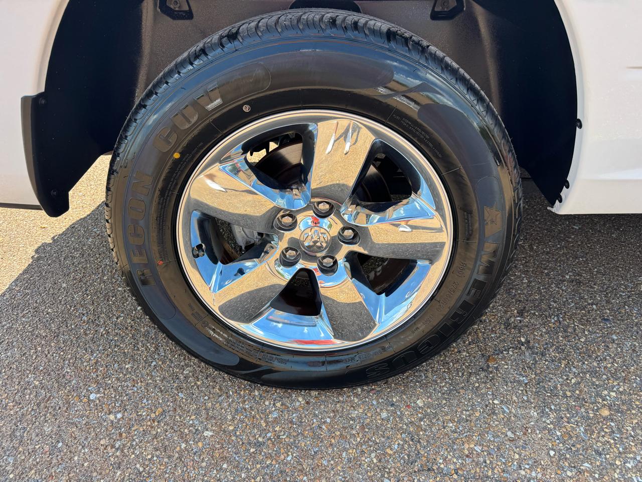 RAM 1500 Classic Big Horn 4x2 Crew Cab 6'4" Box 2019
