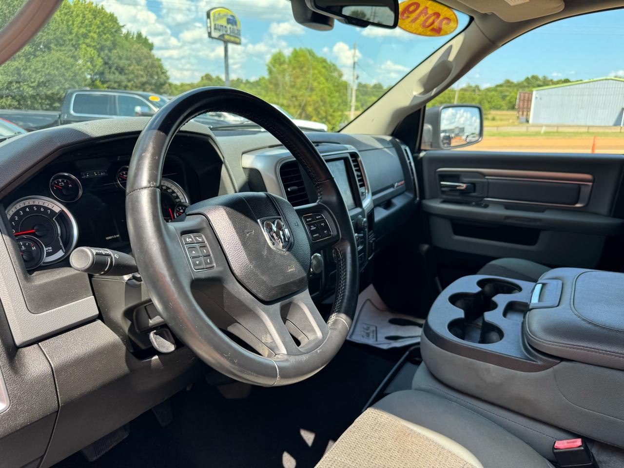 RAM 1500 Classic Big Horn 4x2 Crew Cab 6'4" Box 2019