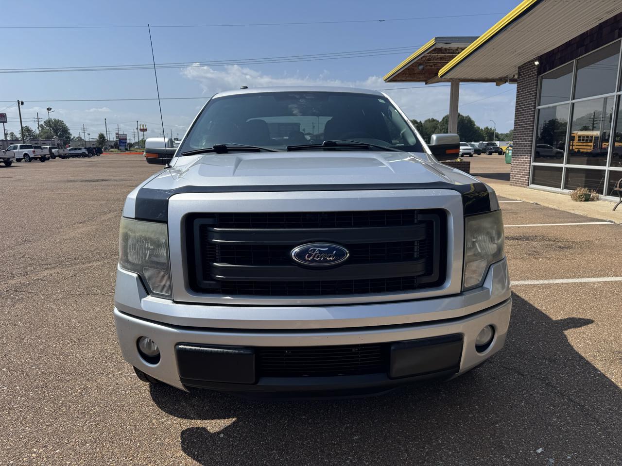 Ford F-150 2WD SuperCrew 145" FX2 Sport 2013