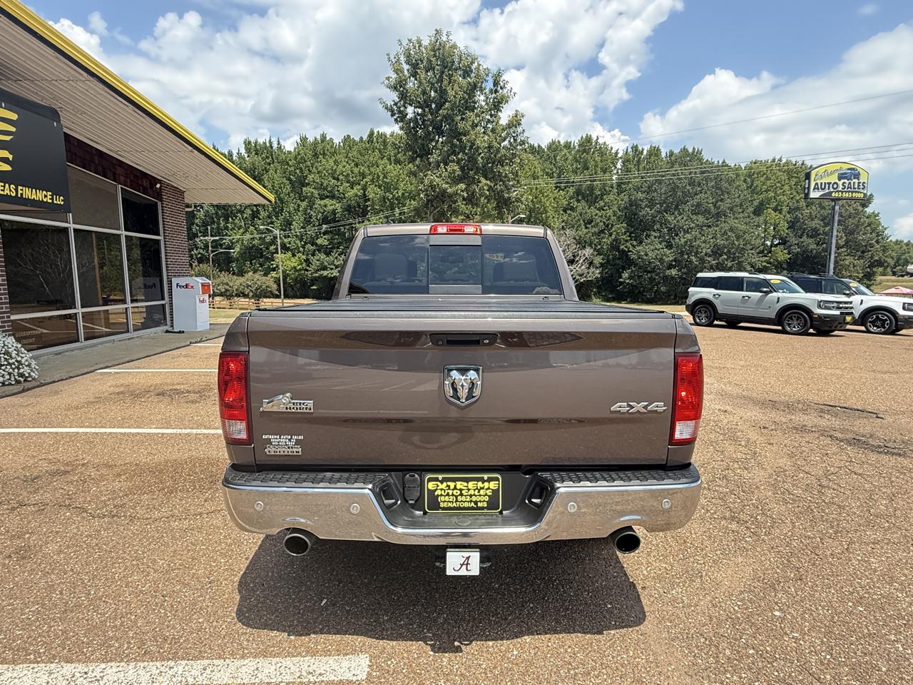 RAM 1500 Big Horn 4x4 Crew Cab 5'7" Box 2018