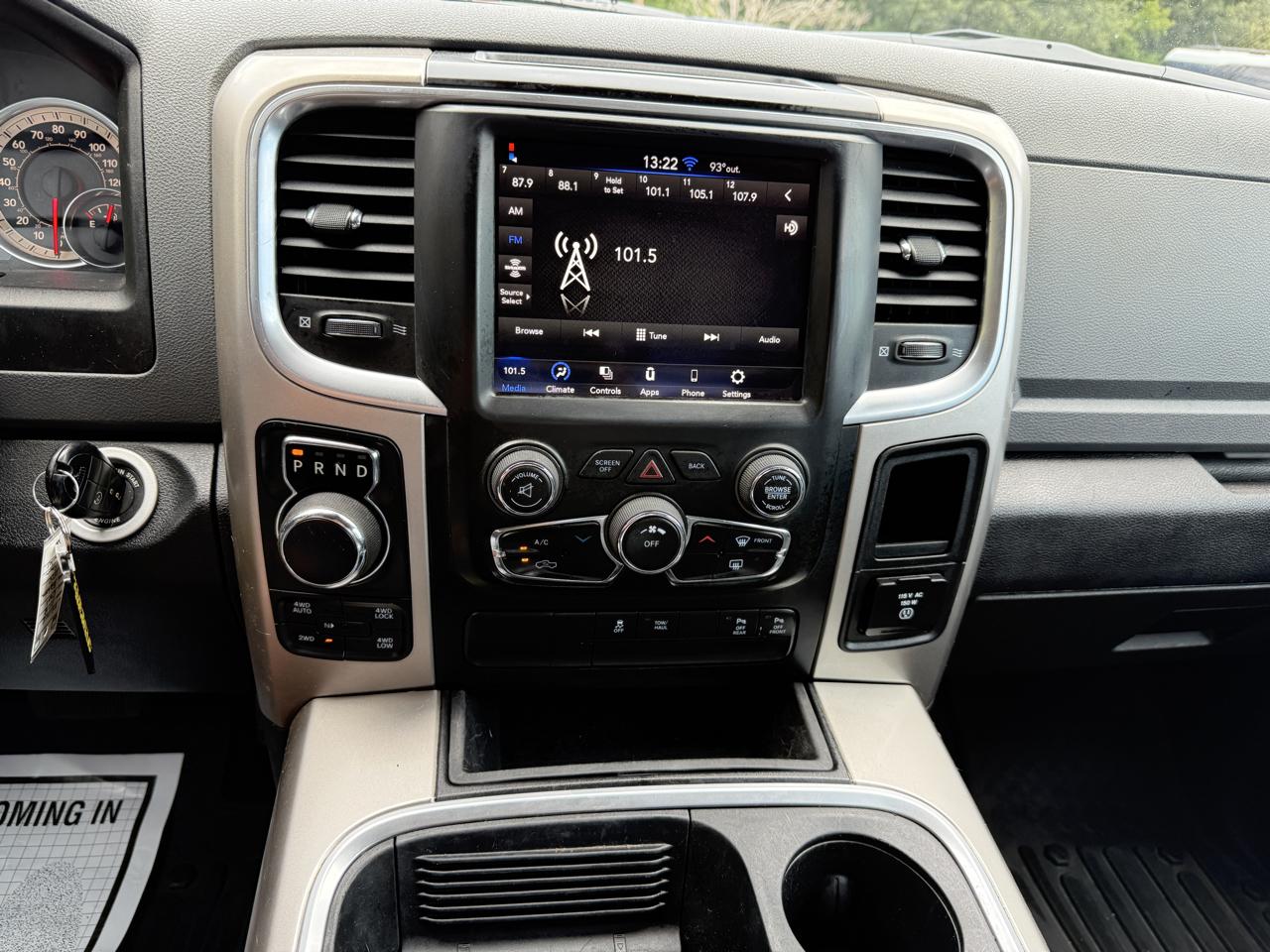RAM 1500 Big Horn 4x4 Crew Cab 5'7" Box 2018