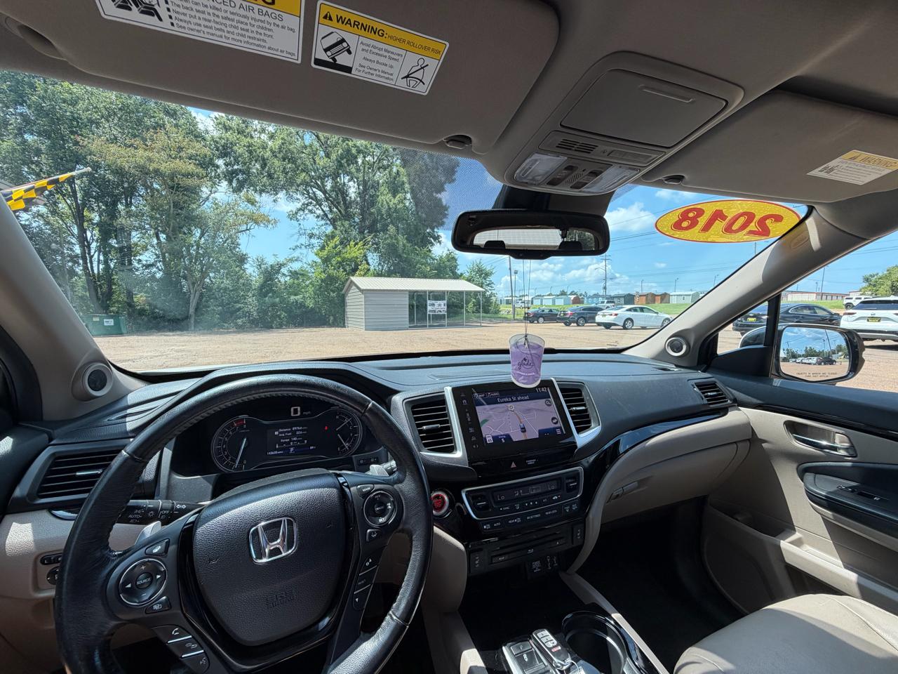 Honda Pilot 4WD 4dr Touring w/Navi 2018