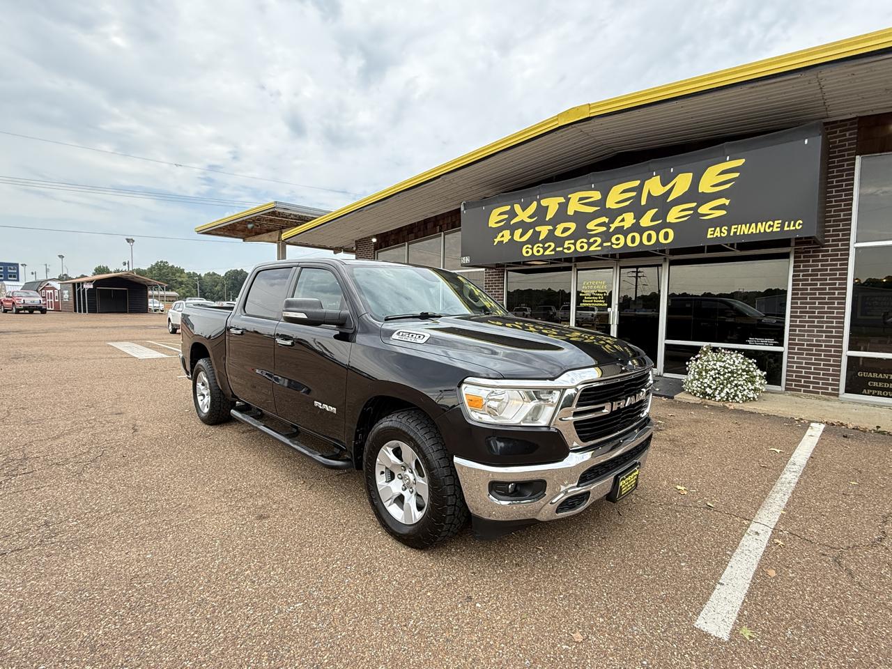 RAM 1500 Big Horn 4x2 Crew Cab 5'7" Box 2020
