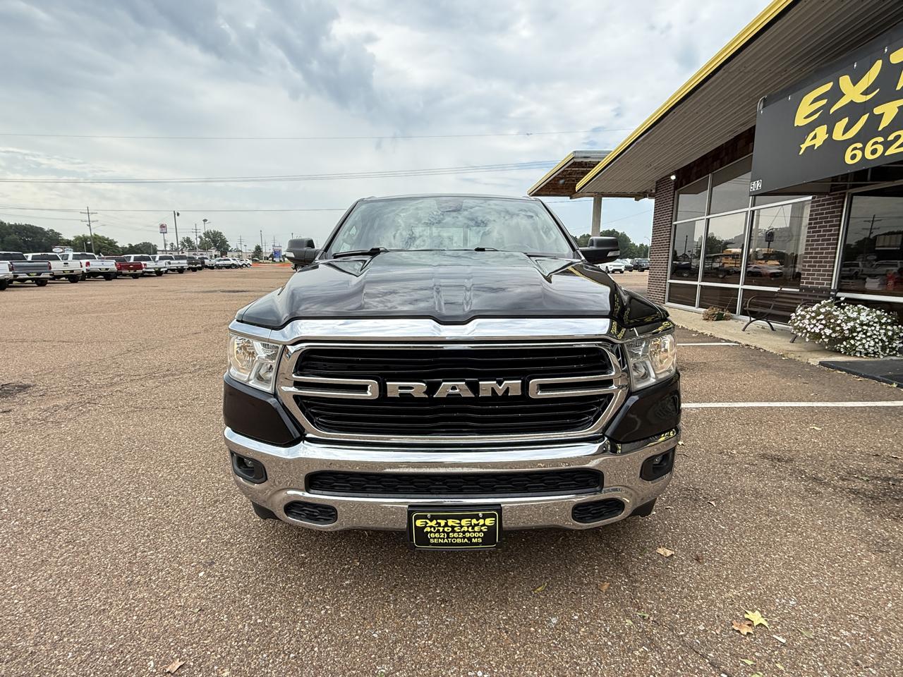 RAM 1500 Big Horn 4x2 Crew Cab 5'7" Box 2020
