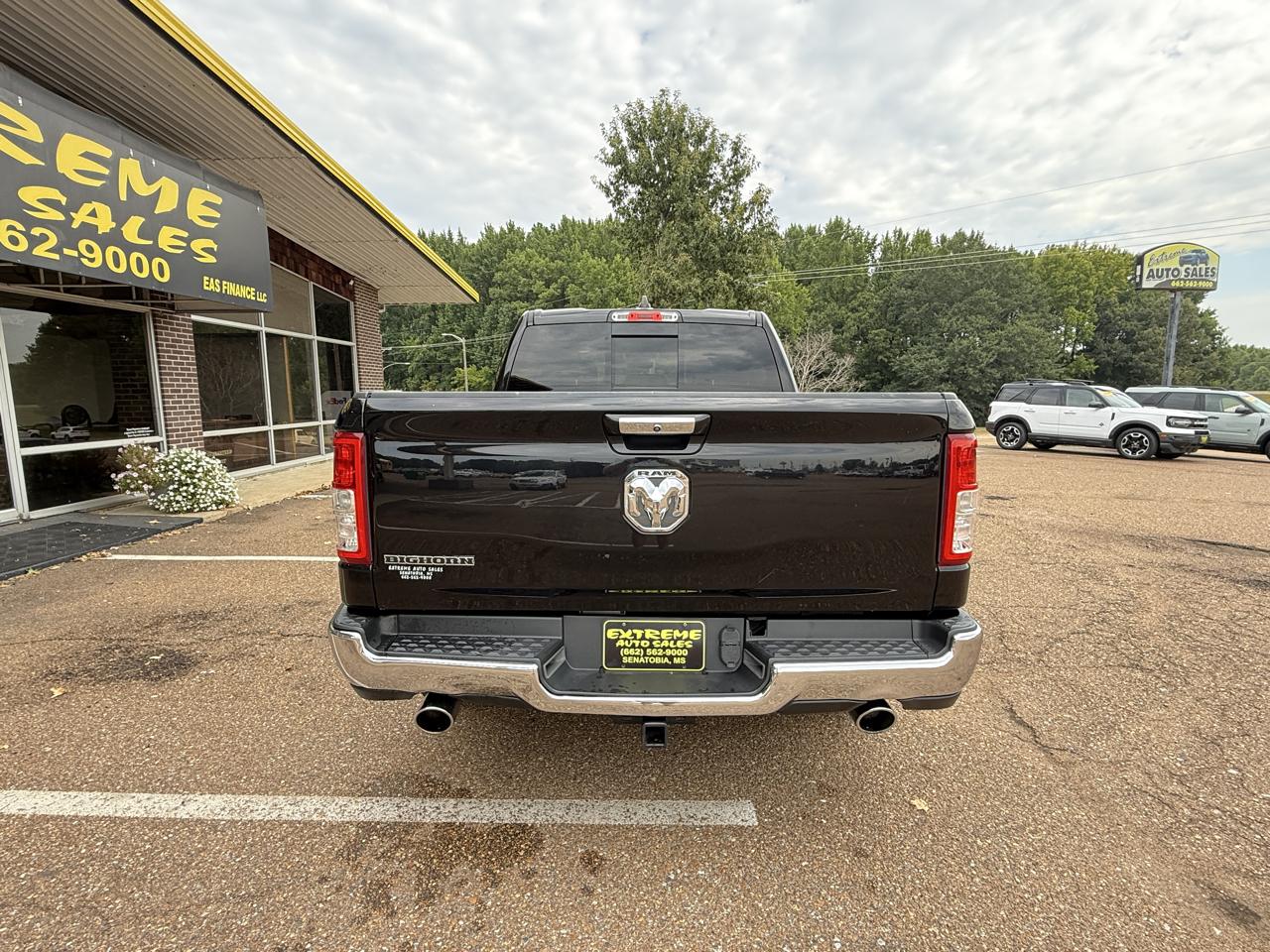 RAM 1500 Big Horn 4x2 Crew Cab 5'7" Box 2020