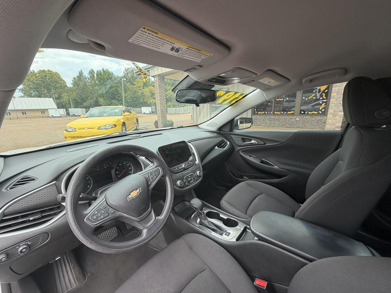 Chevrolet Malibu 4dr Sdn LS w/1FL 2023