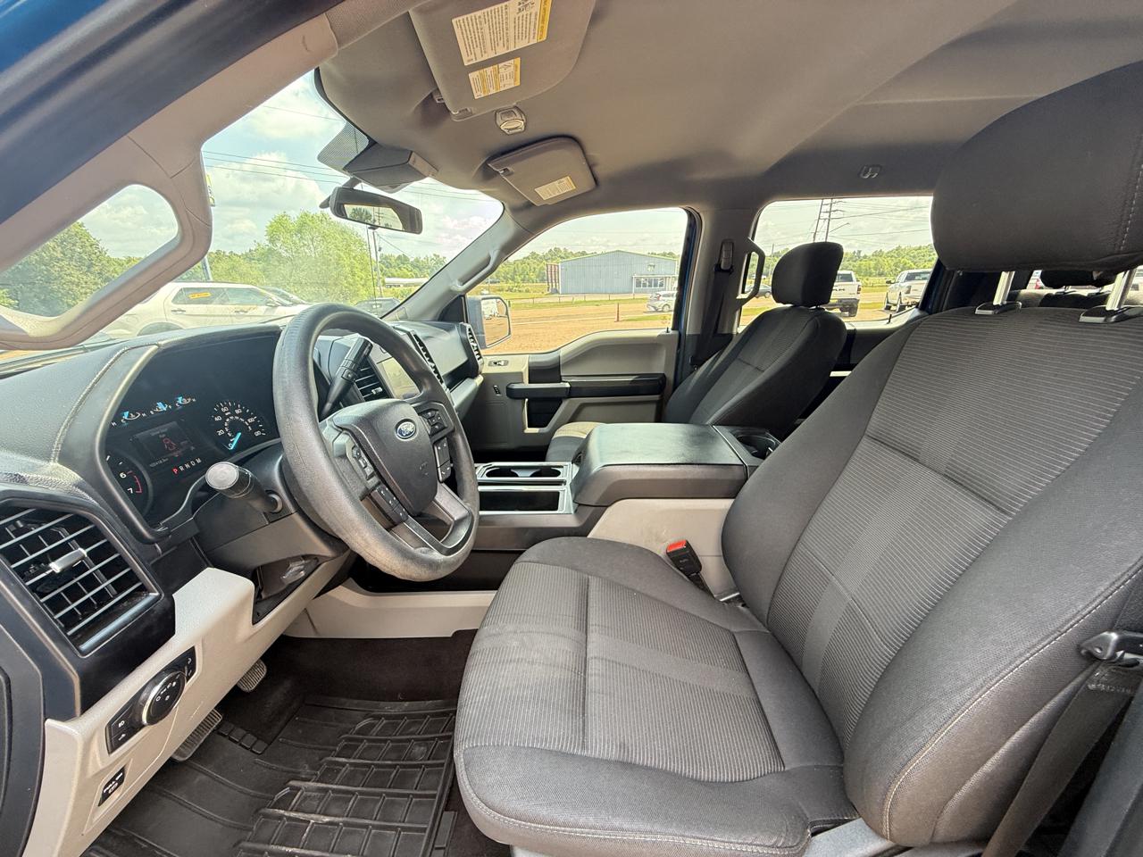 Ford F-150 XL 2WD SuperCrew 5.5' Box 2020