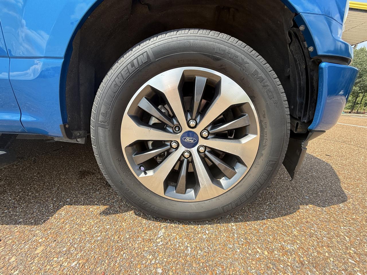 Ford F-150 XL 2WD SuperCrew 5.5' Box 2020
