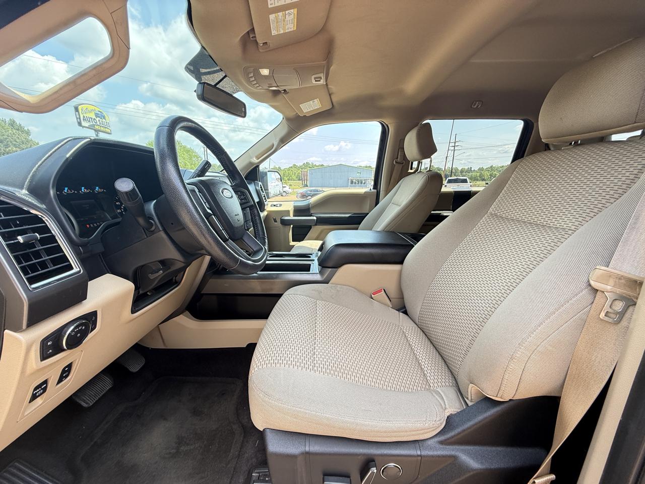 Ford F-150 4WD SuperCrew 145" XLT 2016