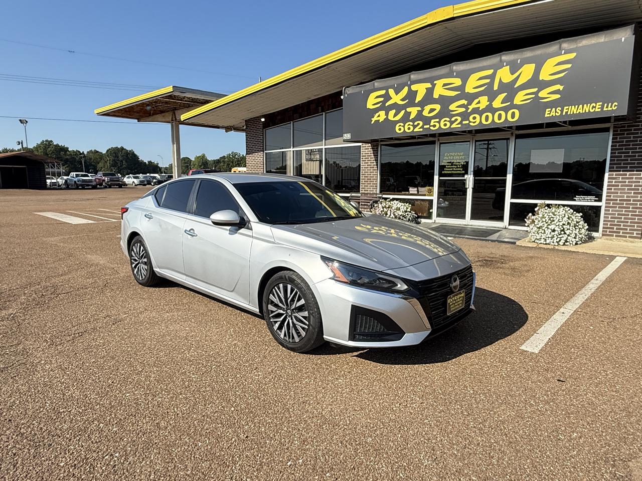 Nissan Altima 2.5 SV Sedan 2023