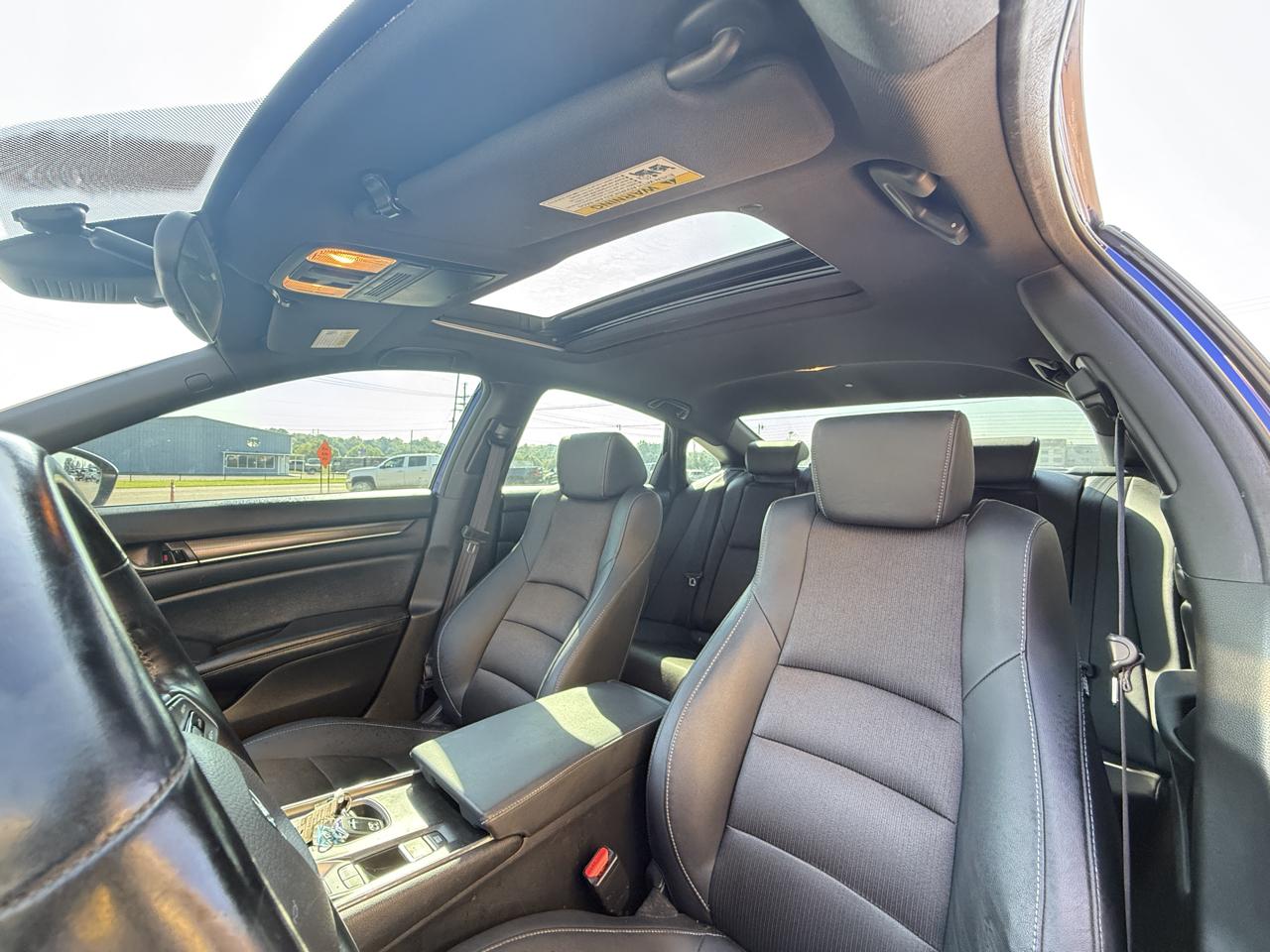 Honda Accord Sedan Sport 2.0T Auto 2020
