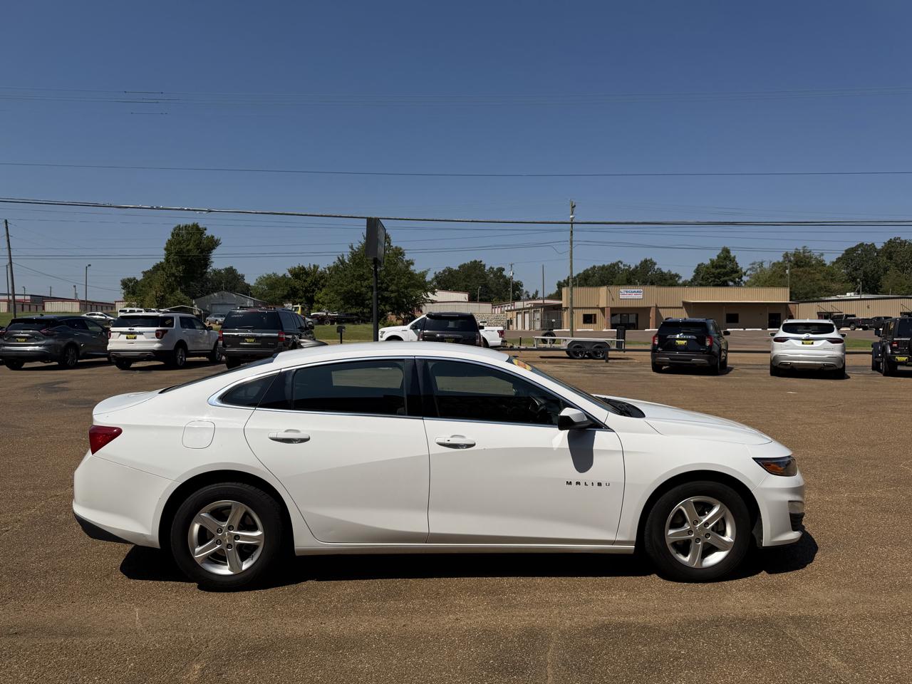 Chevrolet Malibu 4dr Sdn LS w/1FL 2022