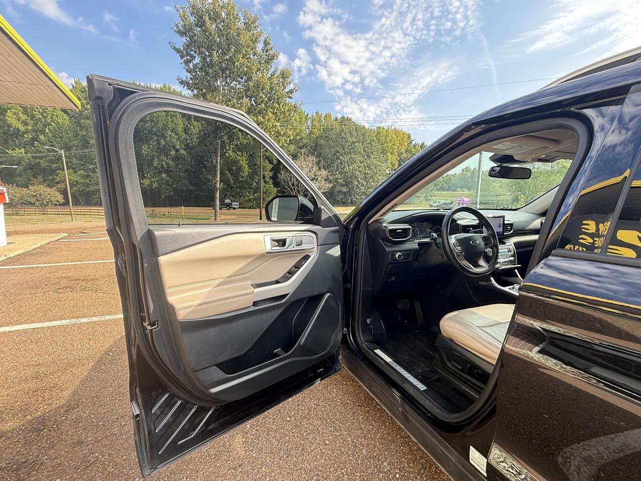 Ford Explorer Limited RWD 2021