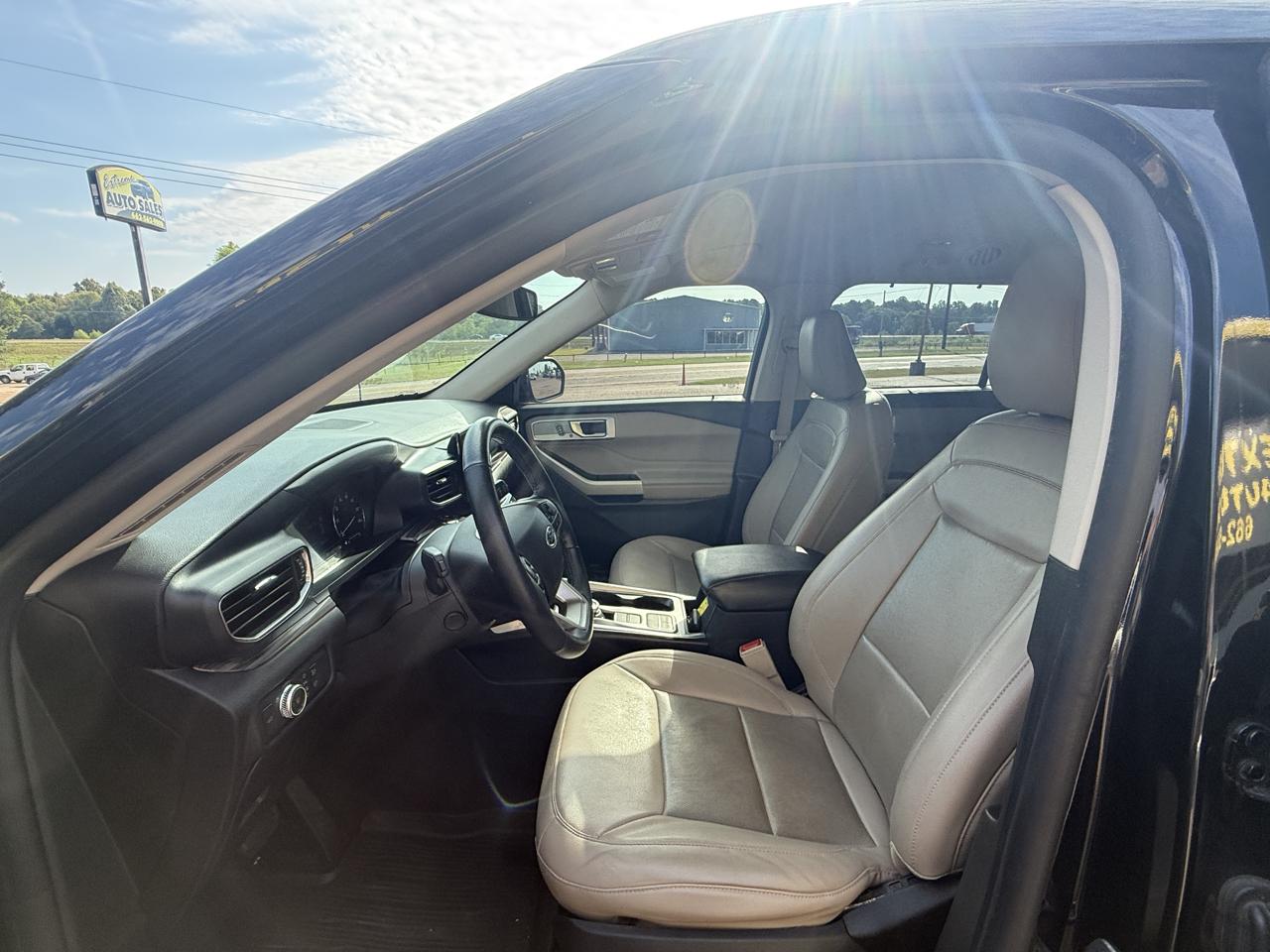 Ford Explorer Limited RWD 2021