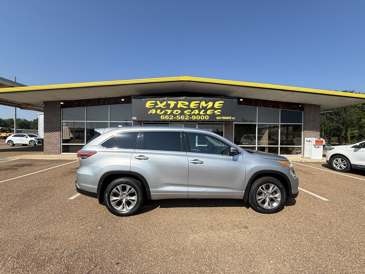 Toyota Highlander AWD 4dr V6 XLE (Natl) 2014