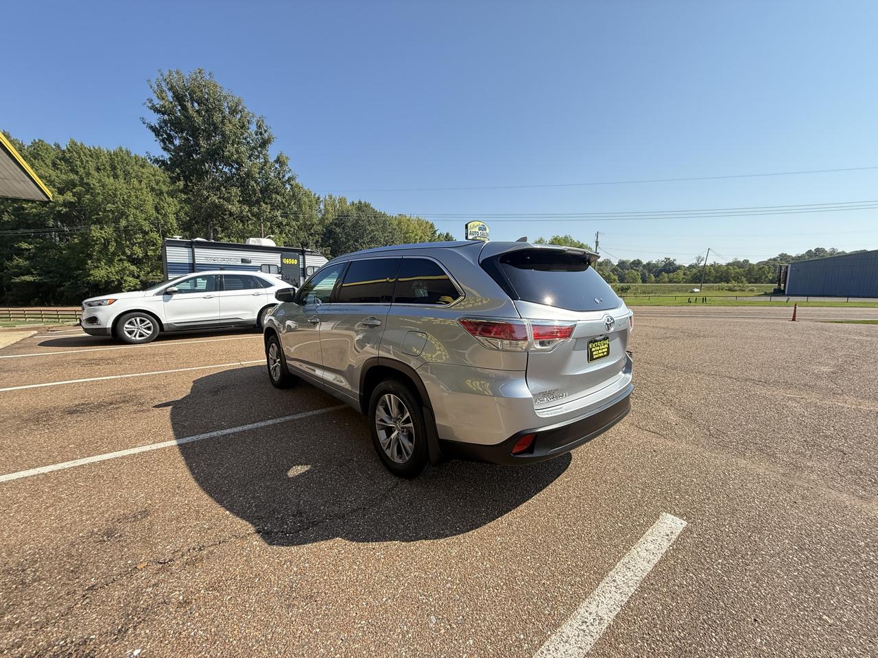 Toyota Highlander AWD 4dr V6 XLE (Natl) 2014