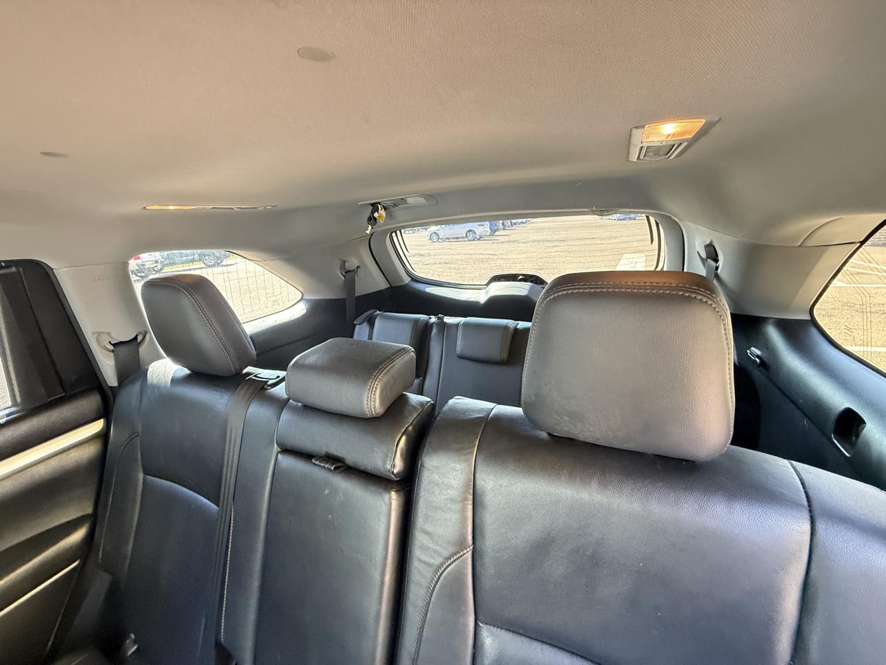 Toyota Highlander AWD 4dr V6 XLE (Natl) 2014