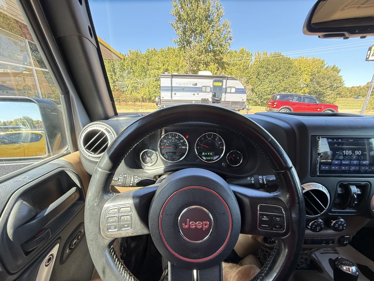 Jeep Wrangler Unlimited 4WD 4dr Sahara 2016