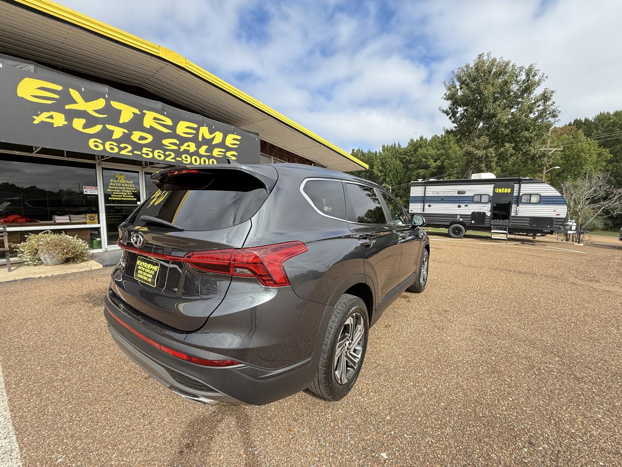 Hyundai Santa Fe SE FWD 2023