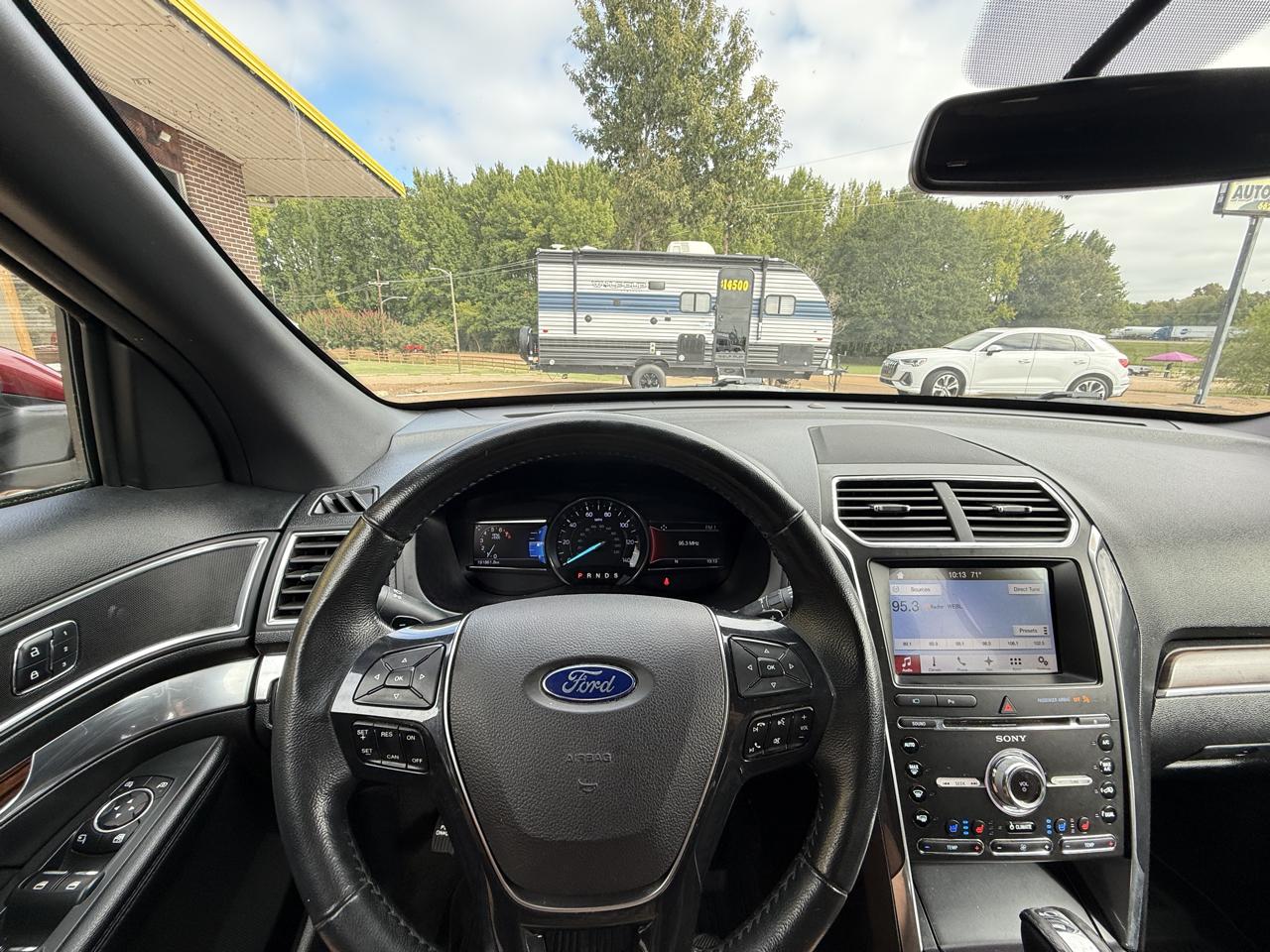 Ford Explorer Limited FWD 2017