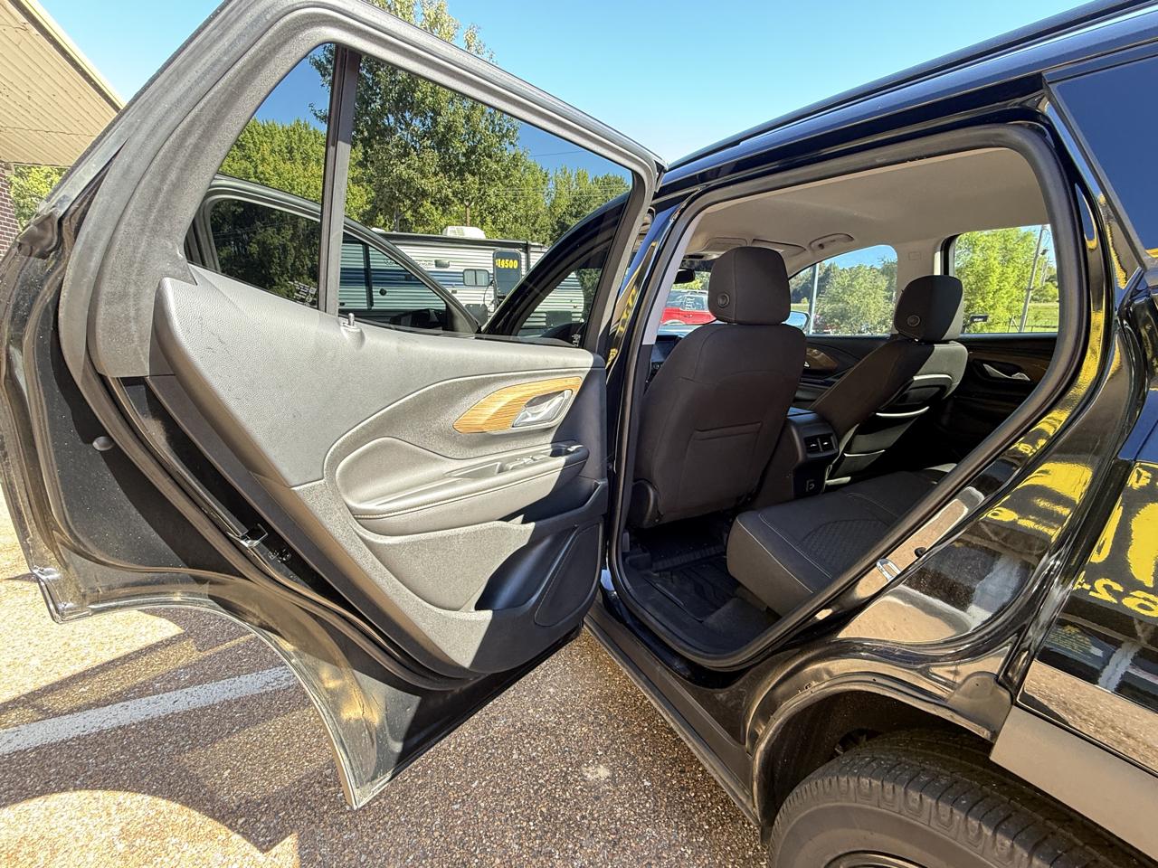 GMC Terrain FWD 4dr SLE 2020