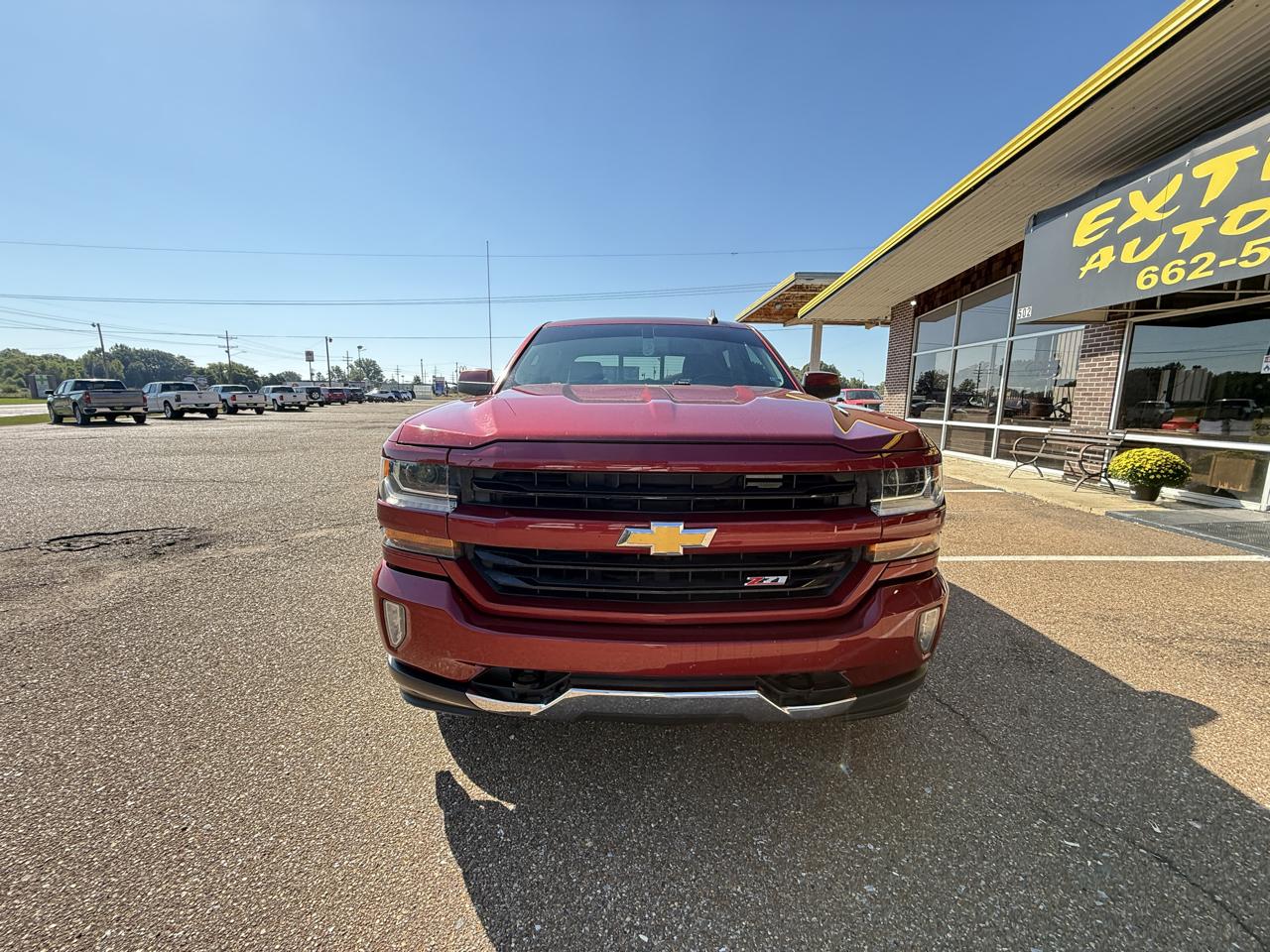 Chevrolet Silverado 1500 4WD Crew Cab 143.5" LT w/2LT 2018