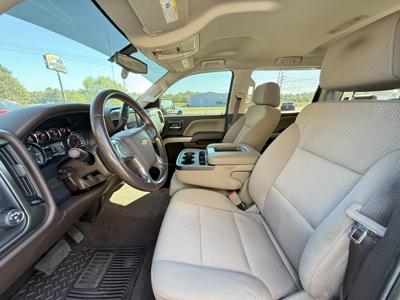 Chevrolet Silverado 1500 4WD Crew Cab 143.5" LT w/2LT 2018