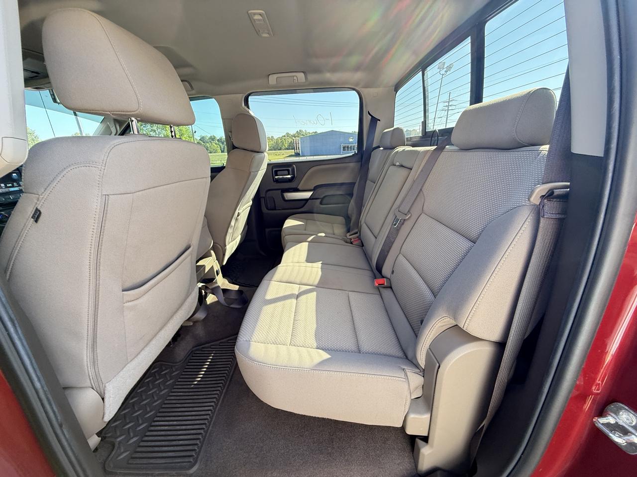 Chevrolet Silverado 1500 4WD Crew Cab 143.5" LT w/2LT 2018