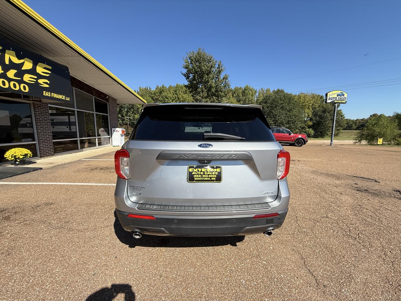 Ford Explorer XLT 4WD 2022