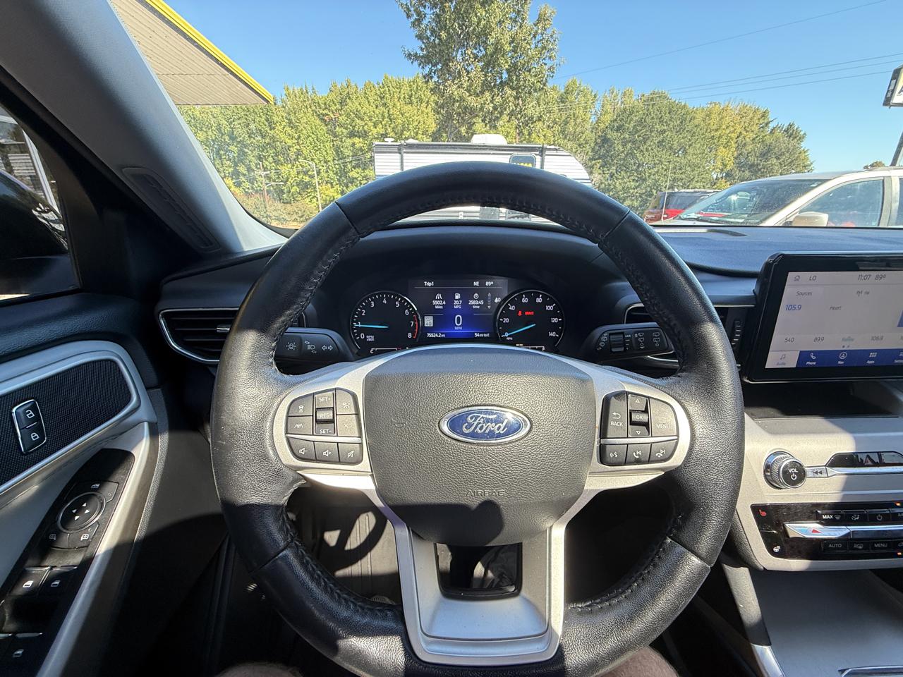 Ford Explorer XLT 4WD 2022