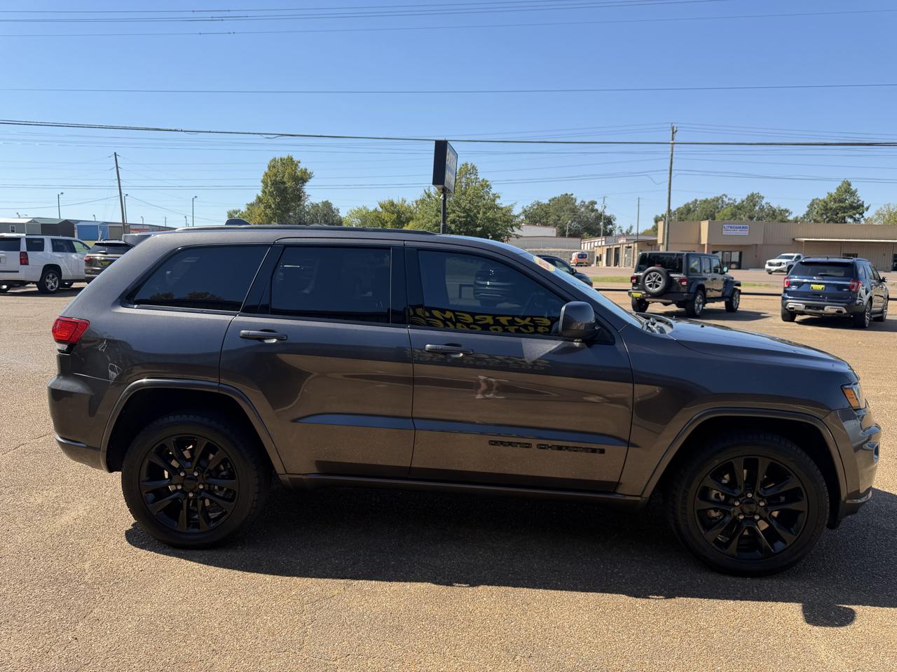 Jeep Grand Cherokee Laredo X 4x4 2021
