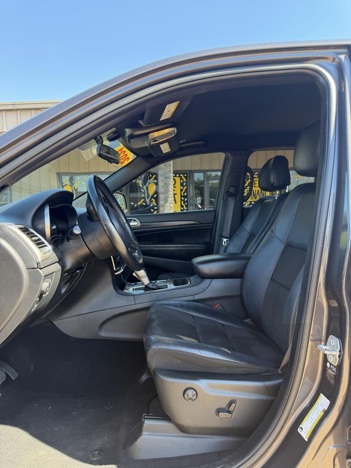 Jeep Grand Cherokee Laredo X 4x4 2021