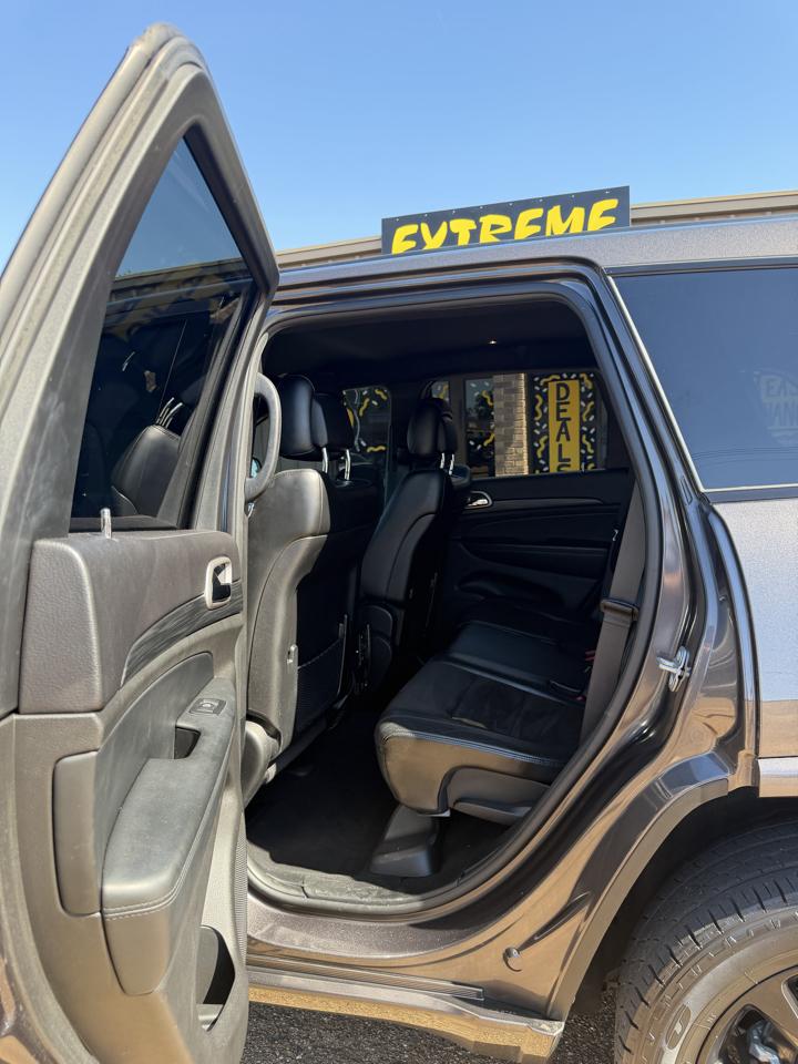 Jeep Grand Cherokee Laredo X 4x4 2021