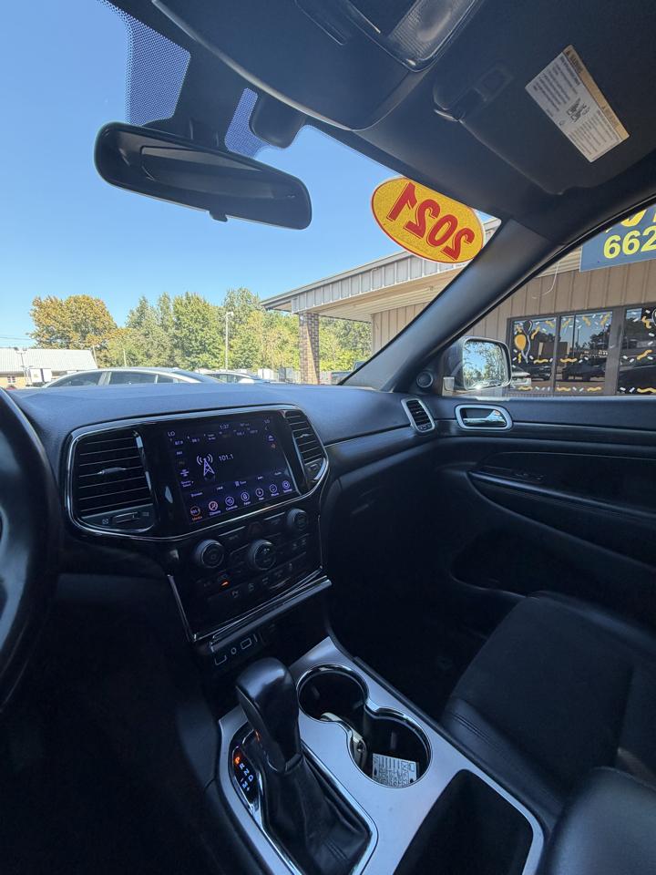 Jeep Grand Cherokee Laredo X 4x4 2021