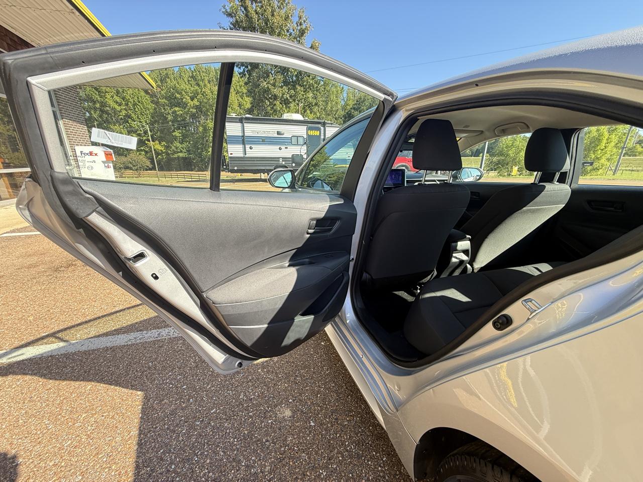 Toyota Corolla LE CVT (Natl) 2024