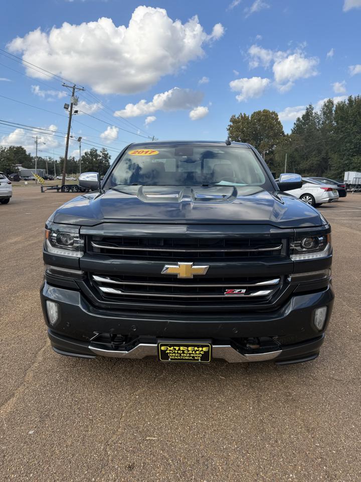 Chevrolet Silverado 1500 4WD Crew Cab 143.5" LTZ w/2LZ 2017