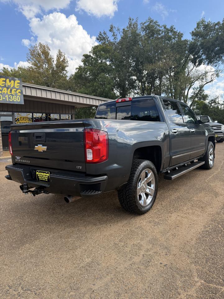 Chevrolet Silverado 1500 4WD Crew Cab 143.5" LTZ w/2LZ 2017