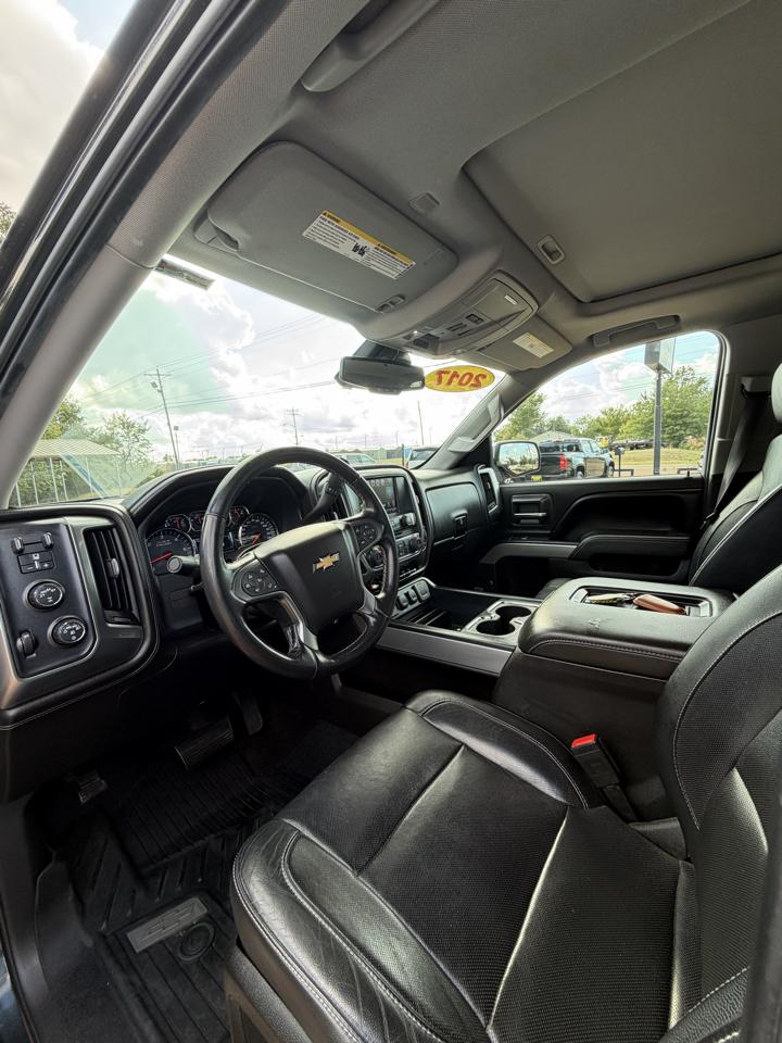 Chevrolet Silverado 1500 4WD Crew Cab 143.5" LTZ w/2LZ 2017